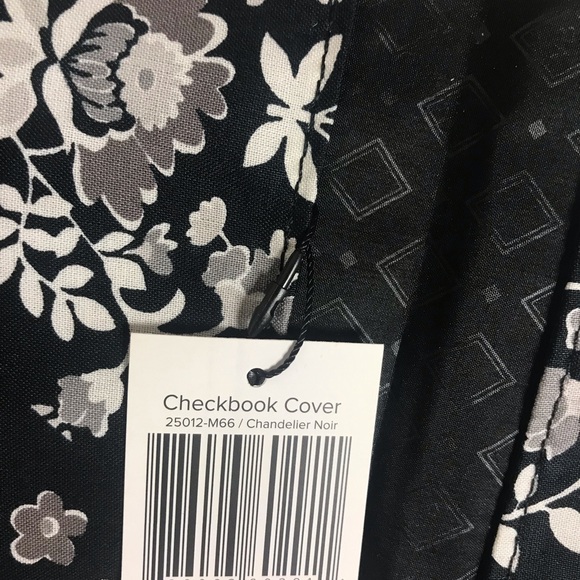 Vera Bradley Black and Gray Check cover - Picture 6 of 6